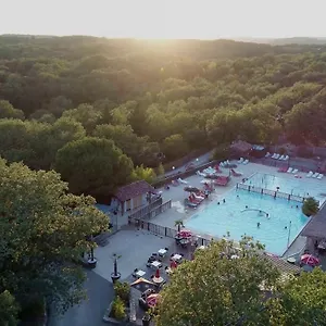  Camping Camping Les Reflets Du Quercy France