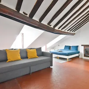  Appartement Quartier Saint-michel Notre-dame 2 Free Netflix France