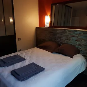  Séjour chez l'habitant Les Bruyères France